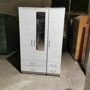 Three door lady wardrobe with 1 mirror fully assembled UK